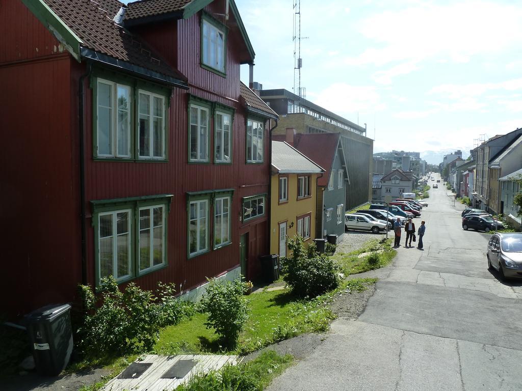 Red Old House Tromso Apartment Habitación foto